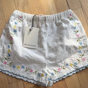 The new society White Floral Embroidered Linen Shorts